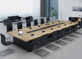Nhà phân phối giá sỉ tấm nhựa Vinco Pro tại HCM