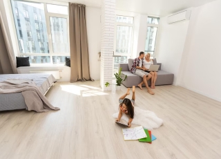 Tổng kho cung cấp sàn SPC hèm chất lượng, giá tốt tại Sài Gòn 